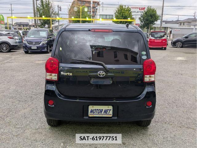 Toyota PORTE 2016-09 7727229-19