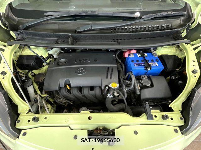 Toyota PORTE 2013-02 7788225-17