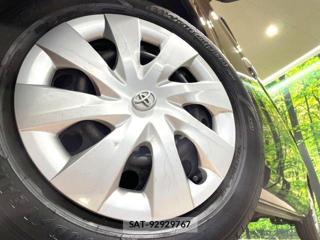 Toyota PORTE 2015-06 7788226-12