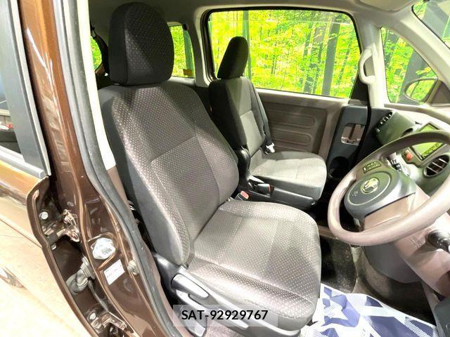 Toyota PORTE 2015-06 7788226-7