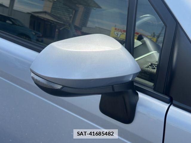 Toyota PORTE 2015-07 7878793-21