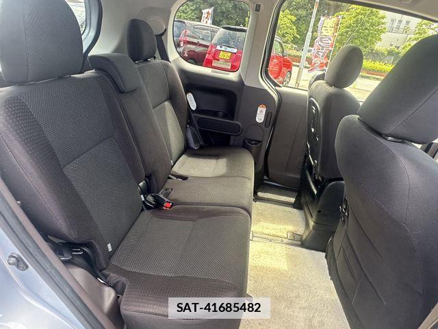 Toyota PORTE 2015-07 7878793-26