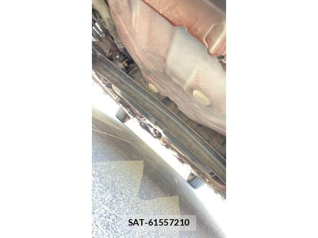 Toyota PORTE 2012-03 7878792-15