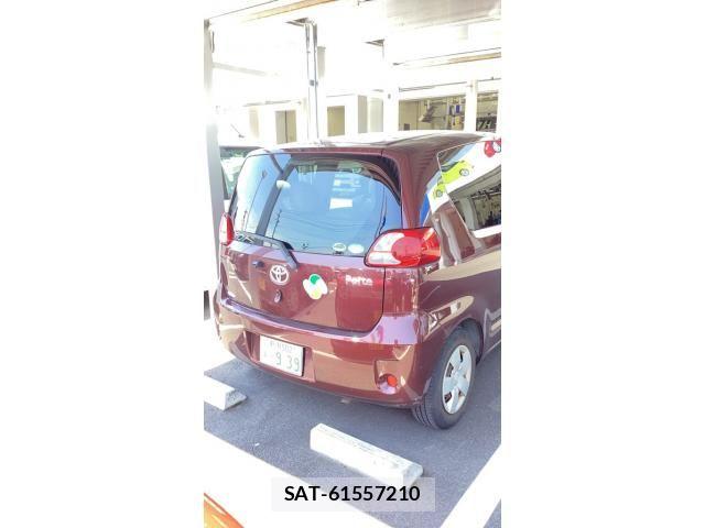 Toyota PORTE 2012-03 7878792-2