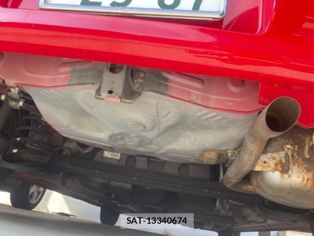 Toyota PORTE 2013-04 7963286-10