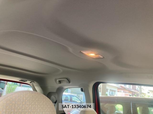 Toyota PORTE 2013-04 7963286-14