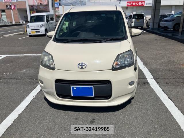 Toyota PORTE 2013-08 7980597-0
