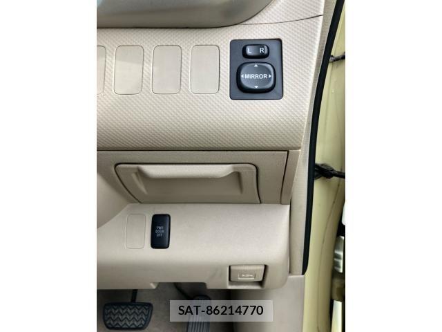 Toyota PORTE 2005-04 7980595-14