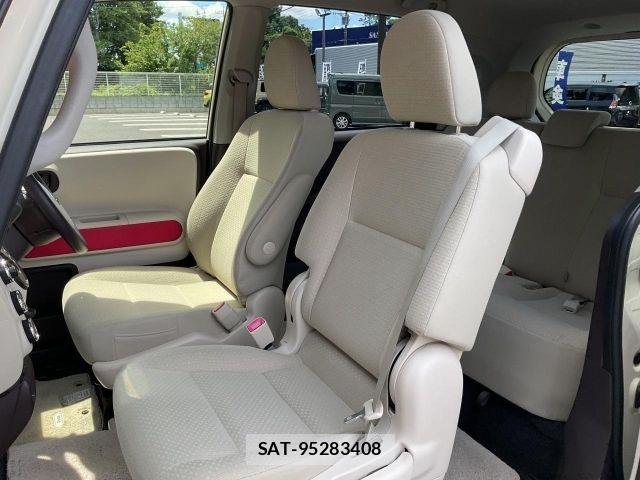 Toyota PORTE 2016-06 8037619-10