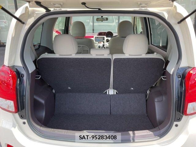 Toyota PORTE 2016-06 8037619-13