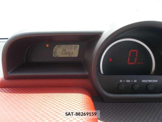 Toyota PORTE 2019-05 8037618-8