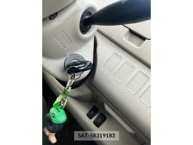 Toyota PORTE 2009-10 8037623-9