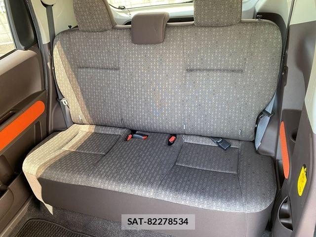 Toyota PORTE 2013-03 8037622-17