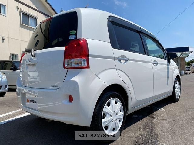Toyota PORTE 2013-03 8037622-6