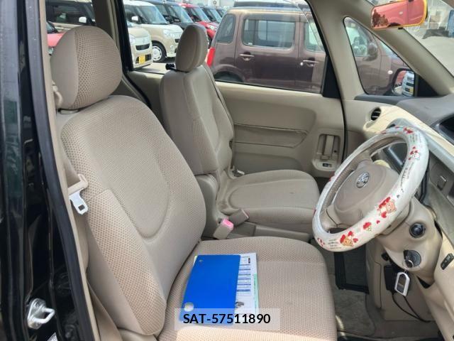 Toyota PORTE 2006-03 8037621-13