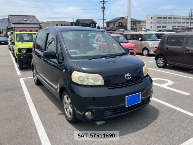 Toyota PORTE 2006-03 8037621-1