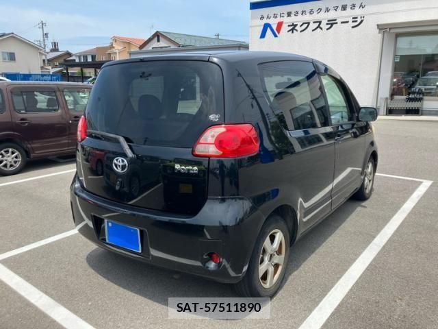Toyota PORTE 2006-03 8037621-2