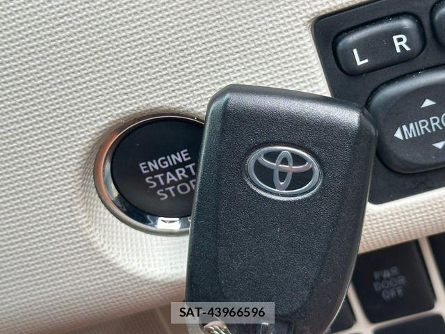 Toyota PORTE 2014-06 8075127-7