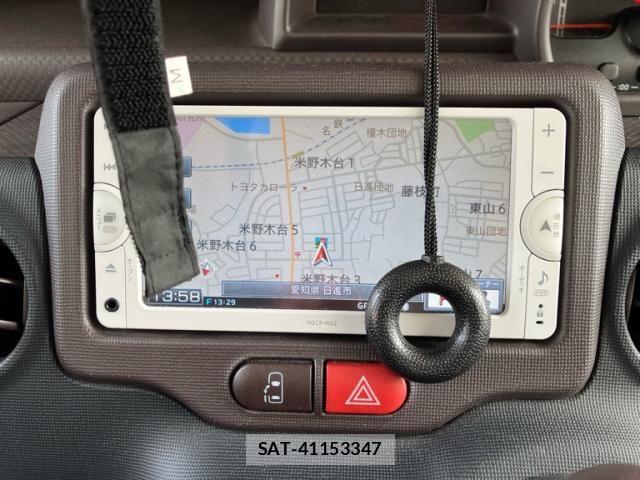 Toyota PORTE 2012-09 8075129-9