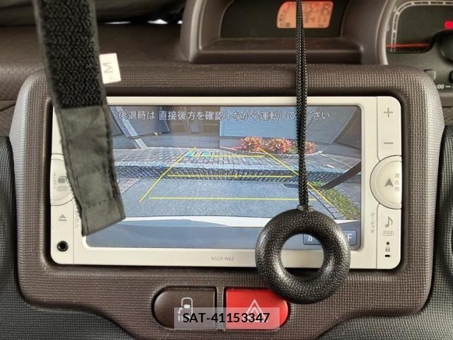Toyota PORTE 2012-09 8075129-8