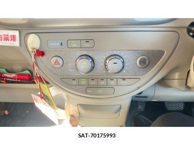 Toyota PORTE 2009-07 8075128-12
