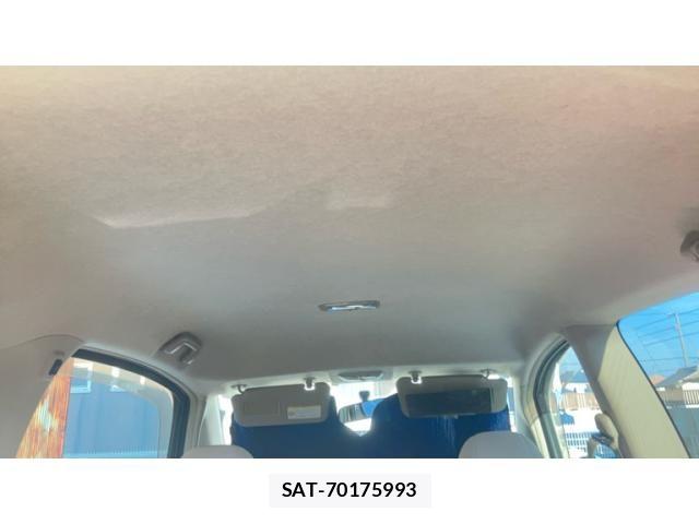 Toyota PORTE 2009-07 8075128-5