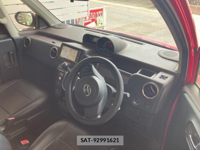 Toyota PORTE 2015-09 8101216-16