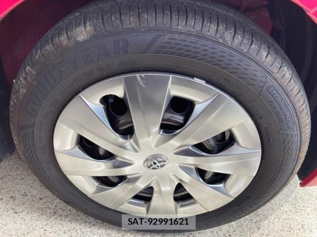 Toyota PORTE 2015-09 8101216-3