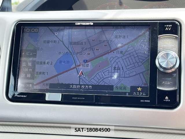 Toyota PORTE 2012-10 8101217-7