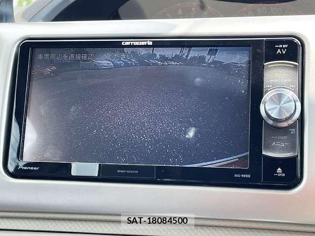 Toyota PORTE 2012-10 8101217-8