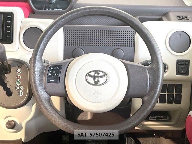 Toyota PORTE 2016-04 8209552-10