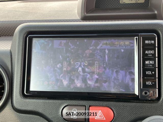 Toyota PORTE 2017-06 8209544-16
