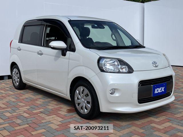 Toyota PORTE 2017-06 8209544-4