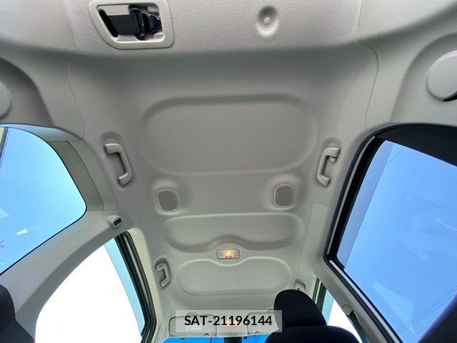 Toyota PORTE 2016-11 8209551-20