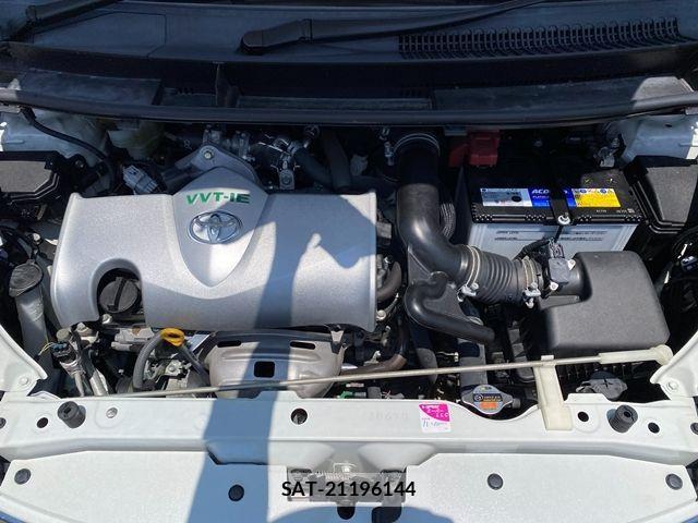 Toyota PORTE 2016-11 8209551-28