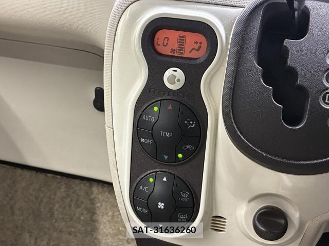 Toyota PORTE 2012-10 8209554-22