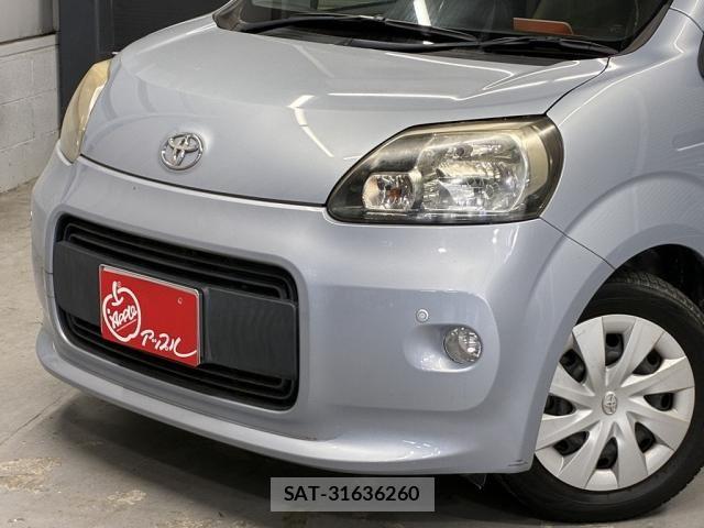 Toyota PORTE 2012-10 8209554-2