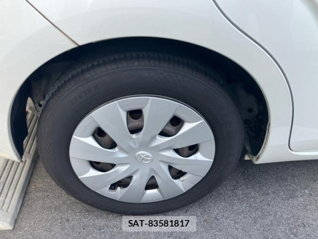 Toyota PORTE 2012-11 8231310-4