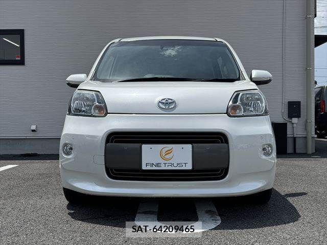 Toyota PORTE 2019-08 8246339-12