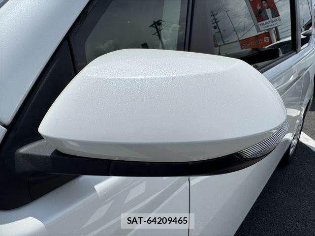 Toyota PORTE 2019-08 8246339-23
