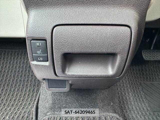 Toyota PORTE 2019-08 8246339-27
