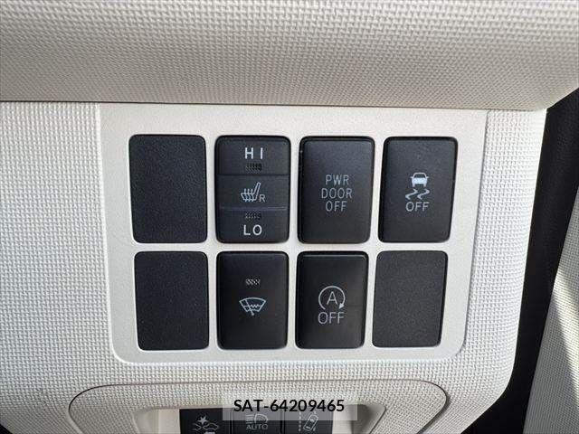 Toyota PORTE 2019-08 8246339-28