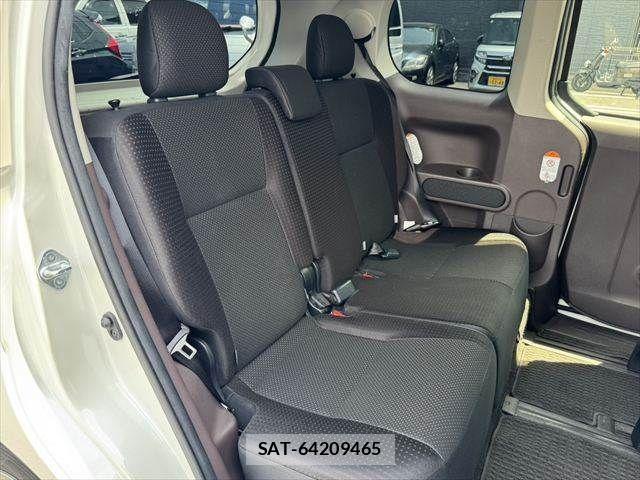Toyota PORTE 2019-08 8246339-6