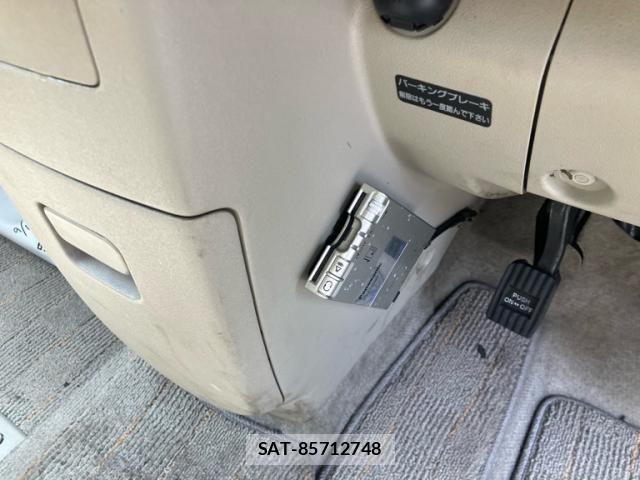 Toyota PORTE 2008-08 8246341-12
