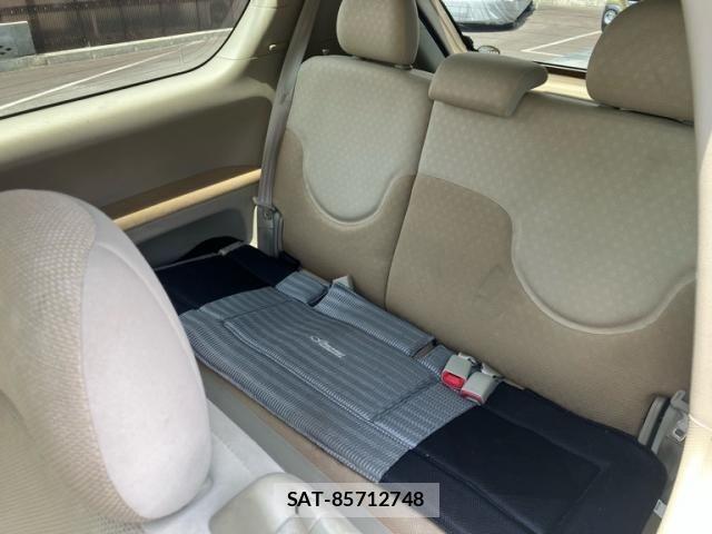 Toyota PORTE 2008-08 8246341-7