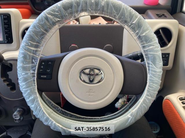 Toyota PORTE 2015-03 8246340-15