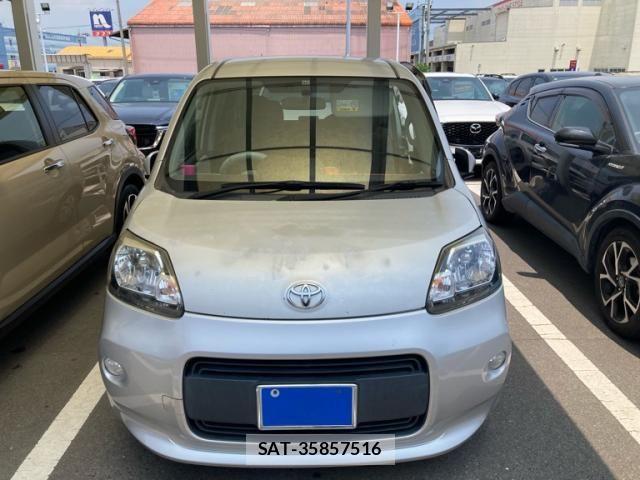 Toyota PORTE 2015-03 8246340-0