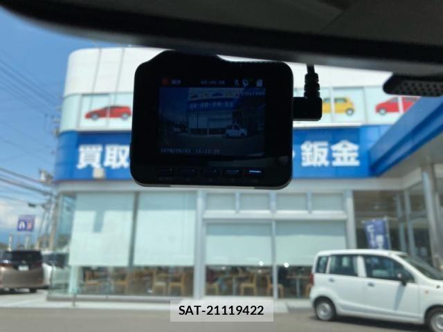Toyota PORTE 2014-06 8316399-26