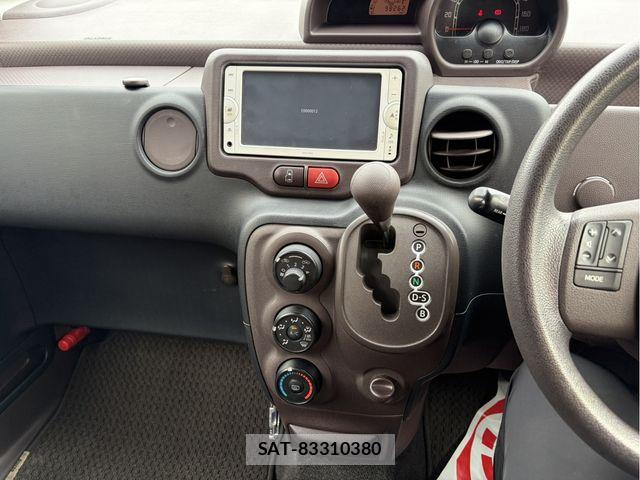 Toyota PORTE 2014-06 8337398-16