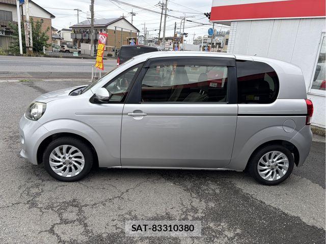 Toyota PORTE 2014-06 8337398-1